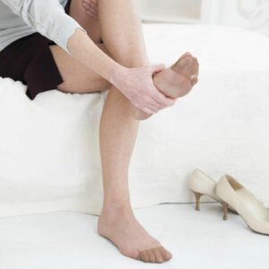 Can diabetes cause foot pain?