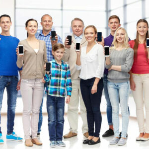 Here’s what you must know about cell phone plans for family